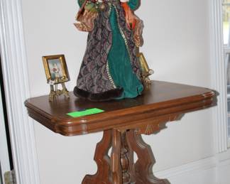 Victorian side table, porcelain rollers