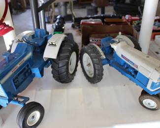 Ford tractors 6000 and 8000