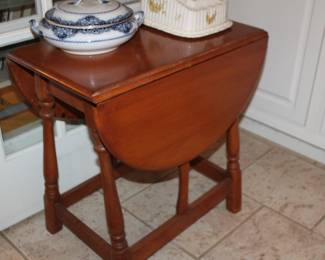 small drop-leaf maple table