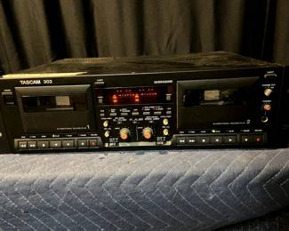 Tascam 302: Plays, but needs servicing