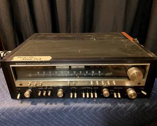 Pioneer SX-5570: Powers on, needs work