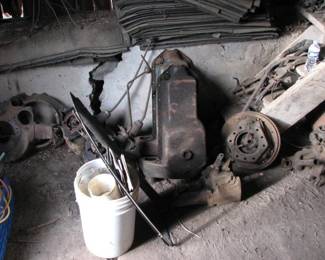 unknown old engine parts