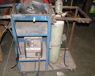 Lincoln wire welder and cart