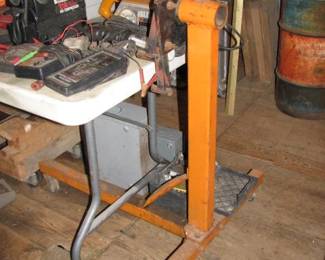 Engine stand
