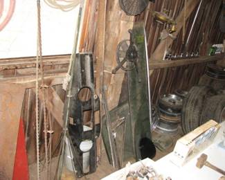 Old dash and harness, old glass, vent windows does 67-72 and 73-87 chevy truck
