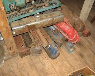Lots of valve covers