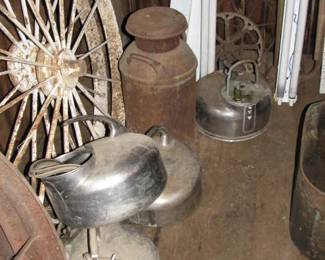 Milk canister, milk can