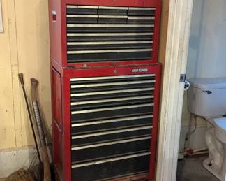 Craftsman tool box