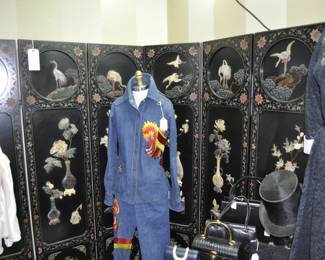 Vintage Antonio Guiseppe pant suit - 6 panel Early 20th Century ornate Chinese screen