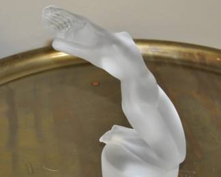Lalique nude