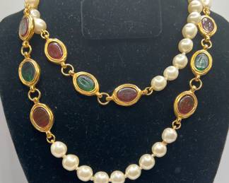 1980's Chanel necklace