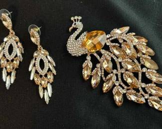 Jtv Peacock Brooch And Earrings