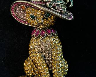 Heidi Daus Fabulous Tabby Crystal Brooch