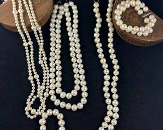 Pearl Necklaces And Bracelet