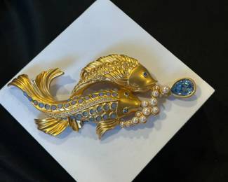 Vintage Elizabeth Taylor Sea Simmer Koi Fish Pin Brooch