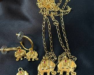 Avon Gold Tone Elephant Pendant Necklaces Earrings And Charm