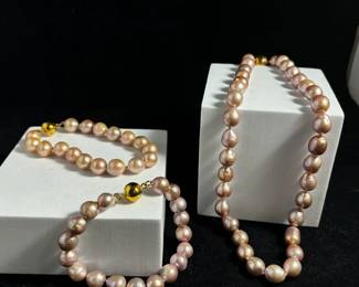 Pearl Necklaces And Bracelets With 925 Magnetic Clasps