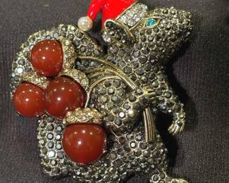 Heidi Daus Crystal Holiday Squirrel Brooch