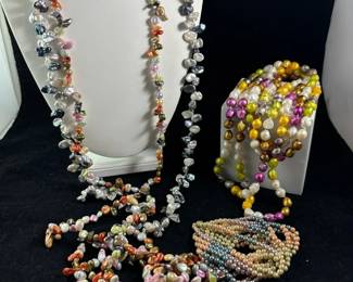 MultiColored Pearl Necklaces