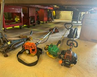 Gas powered Weed Trimmers