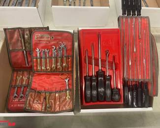 5-piece Snap-On O-ring and gasket remover tools, assorted Snap-On screwdrivers