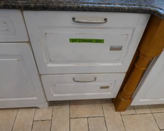 Fisher & Paykel 24″ 2 Drawer Dishwasher
$195.00 / / 1 Available. Works great, bottom drawer seal just started to leak so it needs to be replaced.