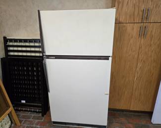 Awesome garage fridge!