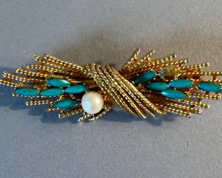 Vintage “Art” Gold Tone Wheat and Faux Pearl Brooch