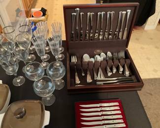 FLATWARE