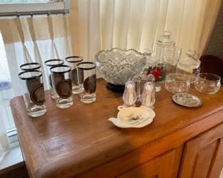 VINTAGE GLASSWARE