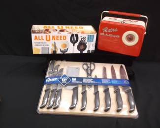 Oster Knife Set        Retro Radio Lunchbox