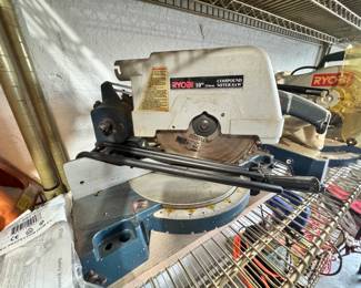 Chop saw ryobi 