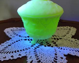 Fenton Uranium Candy Dish
