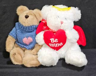 Valentine Angel Bear & Heart Sweater Bear