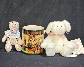 Boyd's & Friends Mug & "Ricotta Q. Mousely" & More