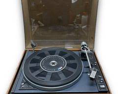 BIC Belt Drive Automatic Turntable Model: 980
