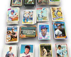 Great Vintage Collection of Late 1970s and Early 1980s Topps Major League Baseball Trading Cards visit Ararityauctions.com for our sports auction
