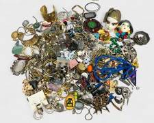 Vintage Costume Jewelry Lot
