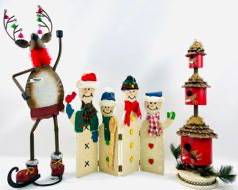Holiday Christmas Lot! Wooden Foldable Fence 4 Frosty Snowmen Christmas Decoration, Metal Reindeer and Birdhouse Christmas Decor
