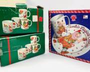 2 STONEWARE Vintage Christmas Holiday Mug Set Of 4 And CHERYL ANN Santas Magical Cookies Mug And Plate Set In Original Boxes

