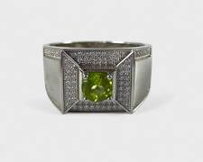 7 Grams Fine Sterling Silver Green Gemstone Statement Ring Size 11.25
