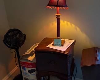 . . . cute lamp table and lamp