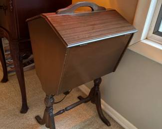 . . . vintage sewing basket