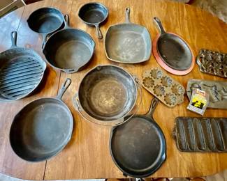 Lot 035-K: Cast-Iron Lot