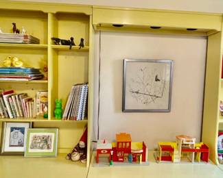 Lot 060-TOY: Lotsa Vintage Toys and Books #1