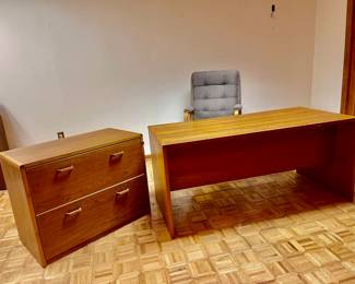 Lot 048-MC: Home-Office Furniture Collection