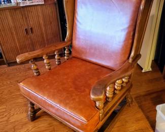 Vintage Ethan Allen armchair