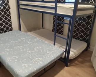 Bunk beds and side bed.