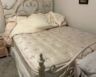 Metal Queen bed