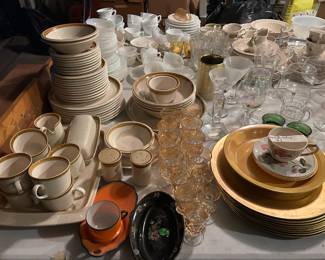 Lots of vintage  dish sets